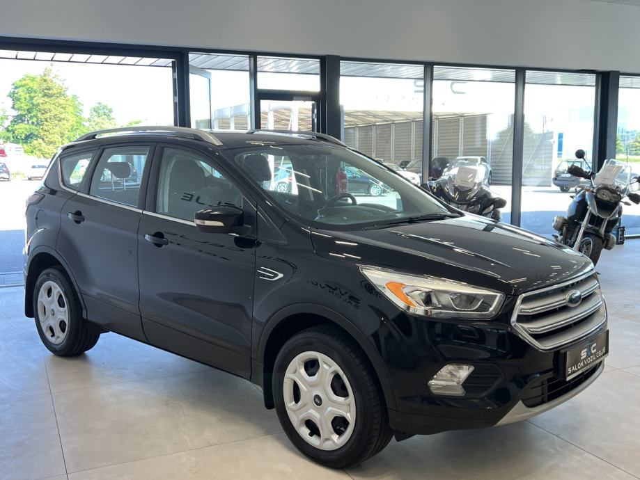Ford Kuga Titanium 1.5 TDCi 88 kW-PDC+PRIKLOP+LED - cover
