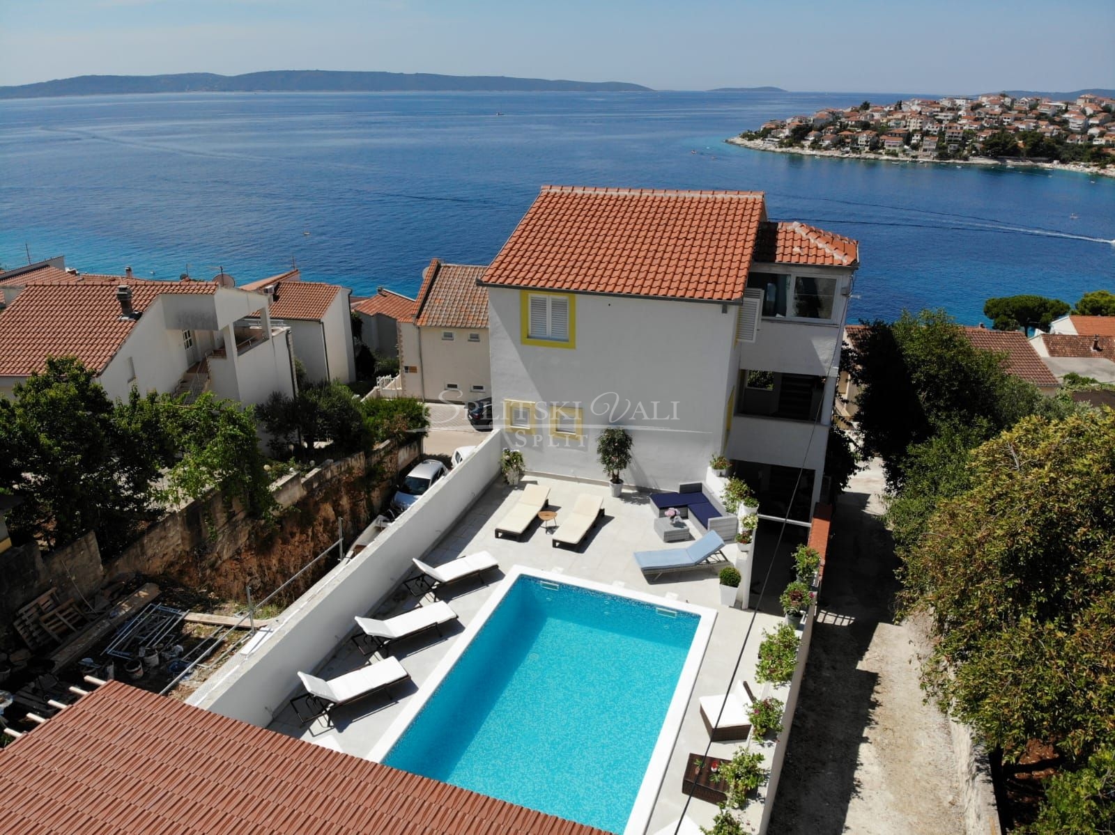 VILA ČIOVO OKRUG GORNJI POGLED NA MORE - cover