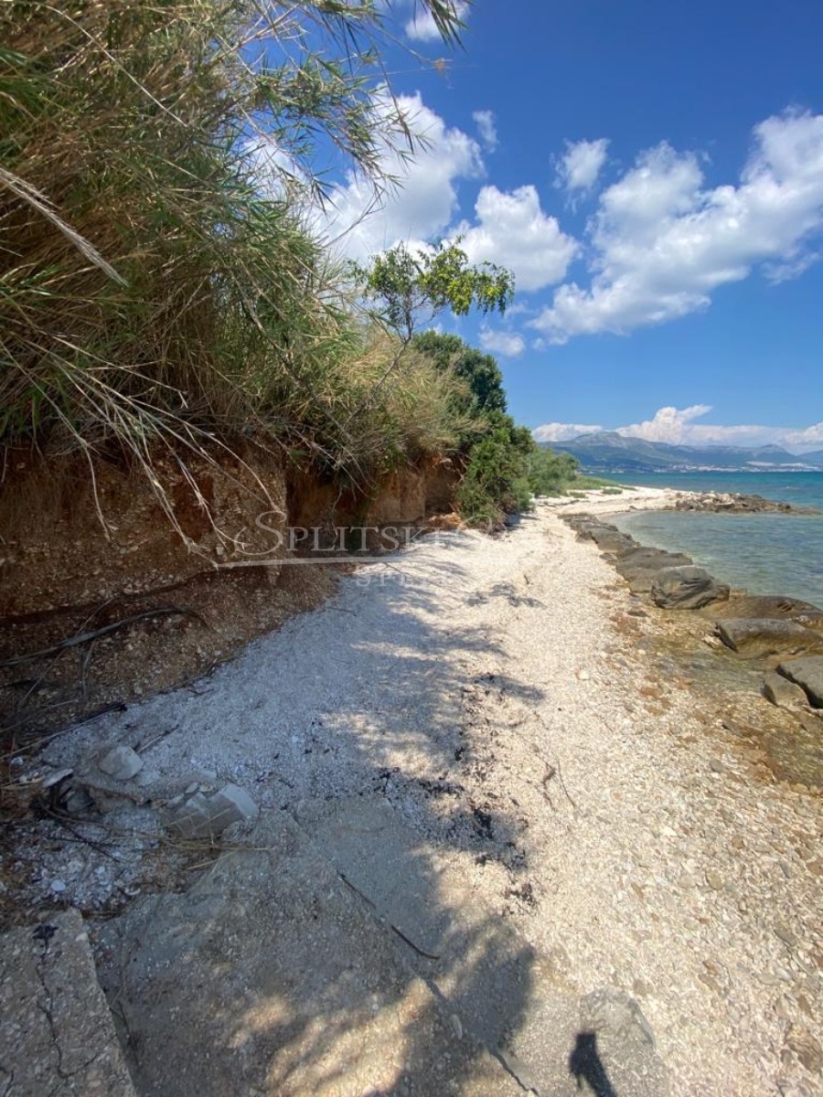 Kaštel Štafilić - građevinsko zemljište pored mora 1663m2 - cover