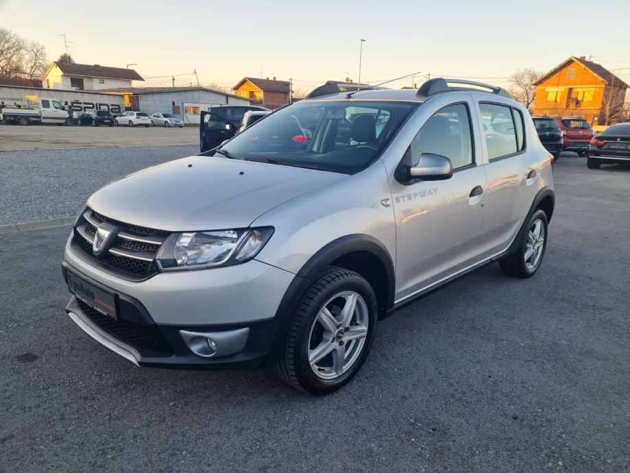 Dacia Sandero STEPWAY1.5 DCI, 2015, Leasing - Garancija - cover