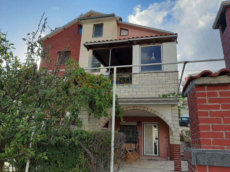 Kuća: Podstrana, 437.64 m2 - cover