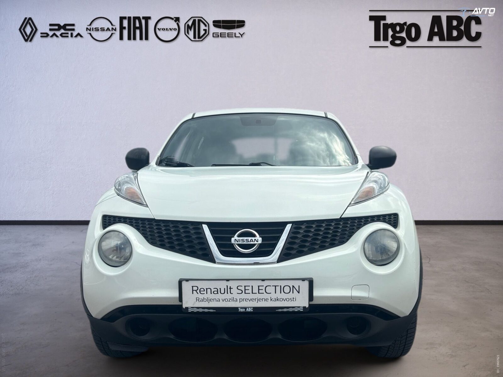 Nissan Juke 1.6 ACENTA - cover