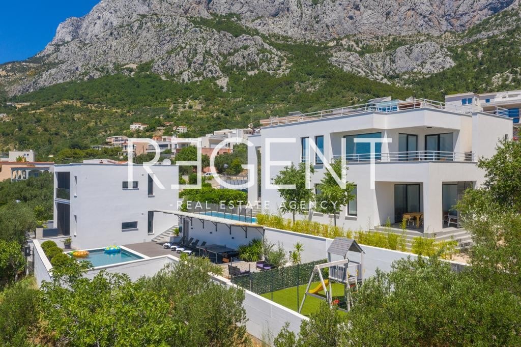 Makarska, Veliko Brdo - Luksuzna vila s pogledom na more - cover