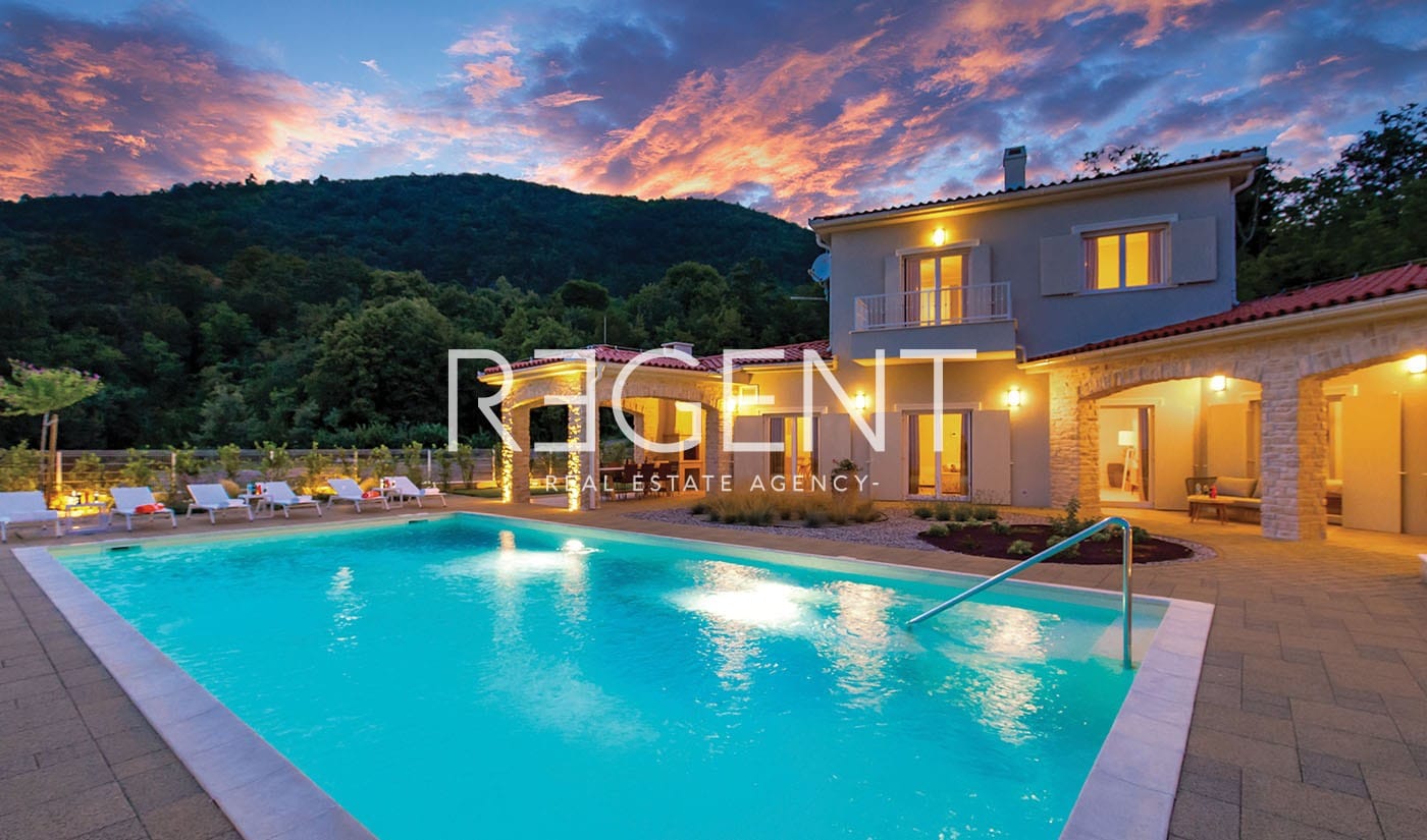 Opatija, Veprinac – Luksuzna vila na parceli od 1175 m2 - cover