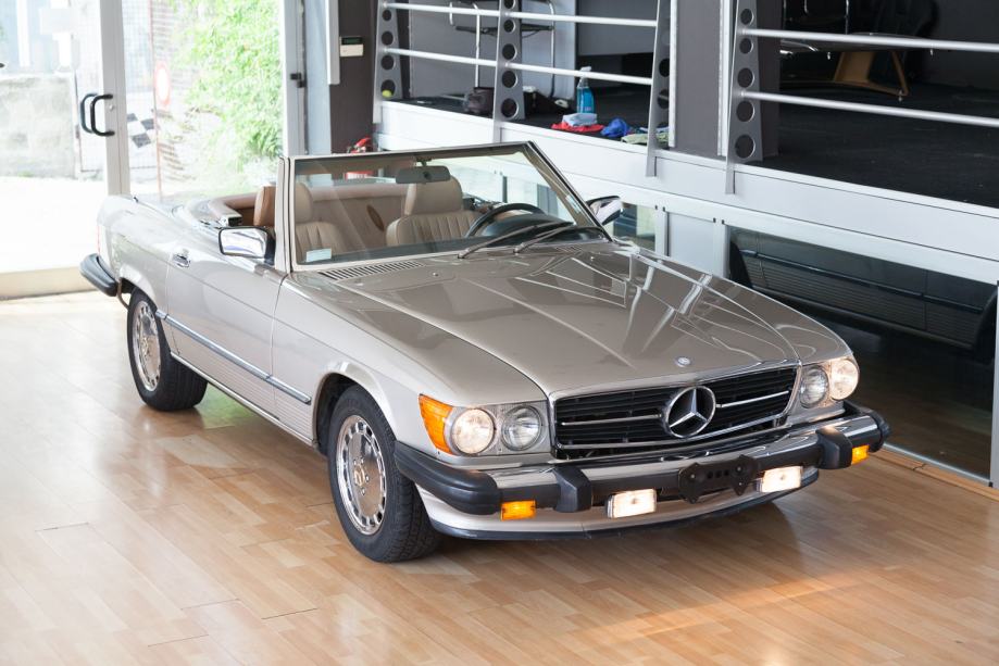 Mercedes-Benz 560SL/ uvoz iz Kalifornije/146TKM/odličan - cover