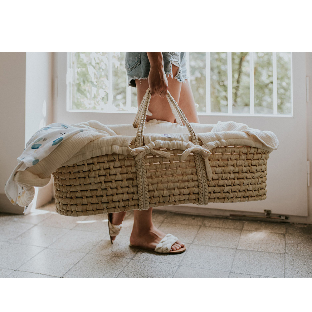 Bellamy Moses Meeko košara s madracem - cover