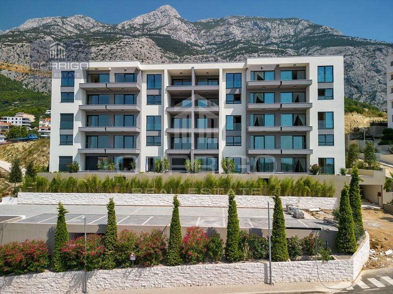 Makarska, luksuzan dvosoban stan u centru 63 m2 - cover