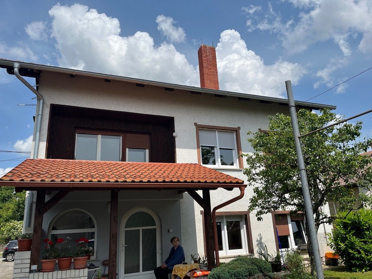 KUĆA U PRIBISLAVCU S HALOM OD 400M2 ZA RAZNE DJELATNOSTI- CIJENA ZA DOGOVOR - cover