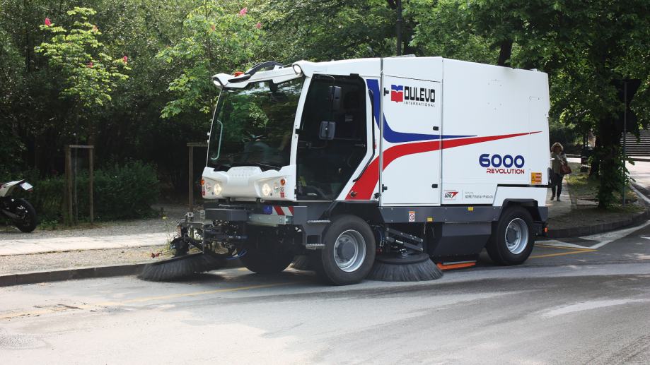 ULIČNI ČISTAČ DULEVO 6000 - cover