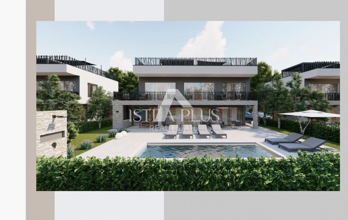 Poreč - Villa s bazenom 300m od mora - cover