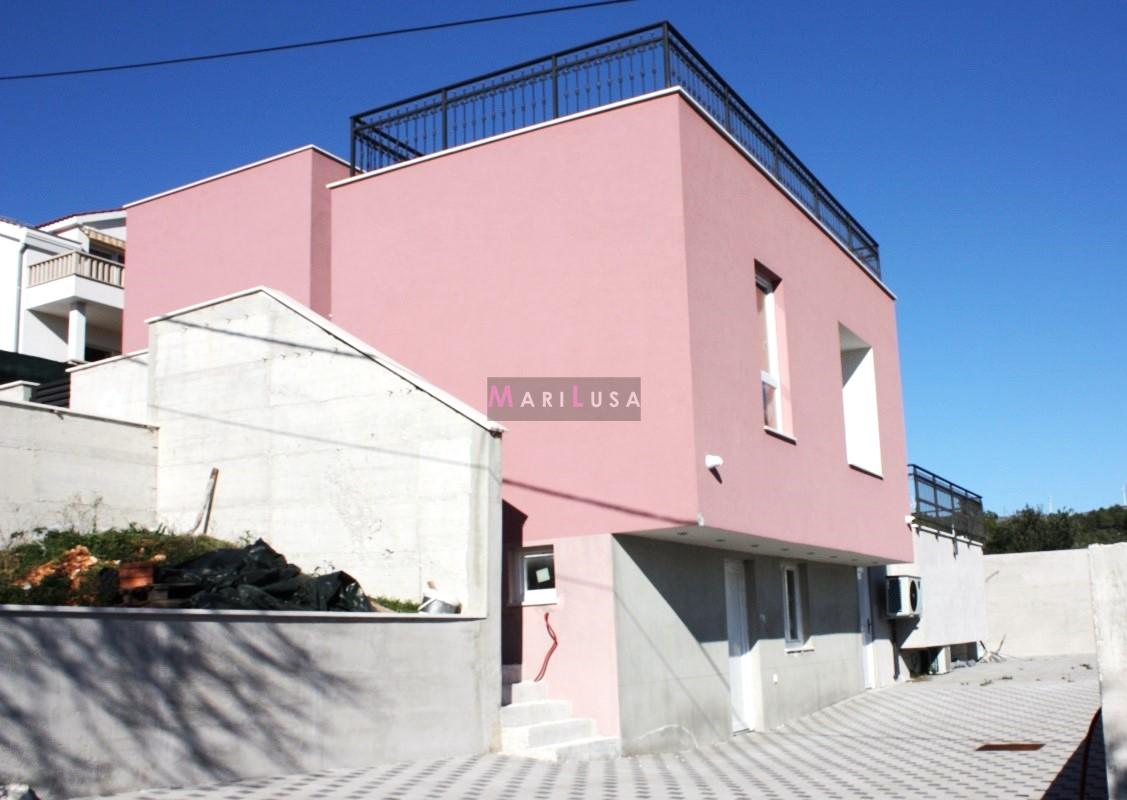 MARINA -VILLA-BAZEN-POGLED MORE-NOVO! - cover