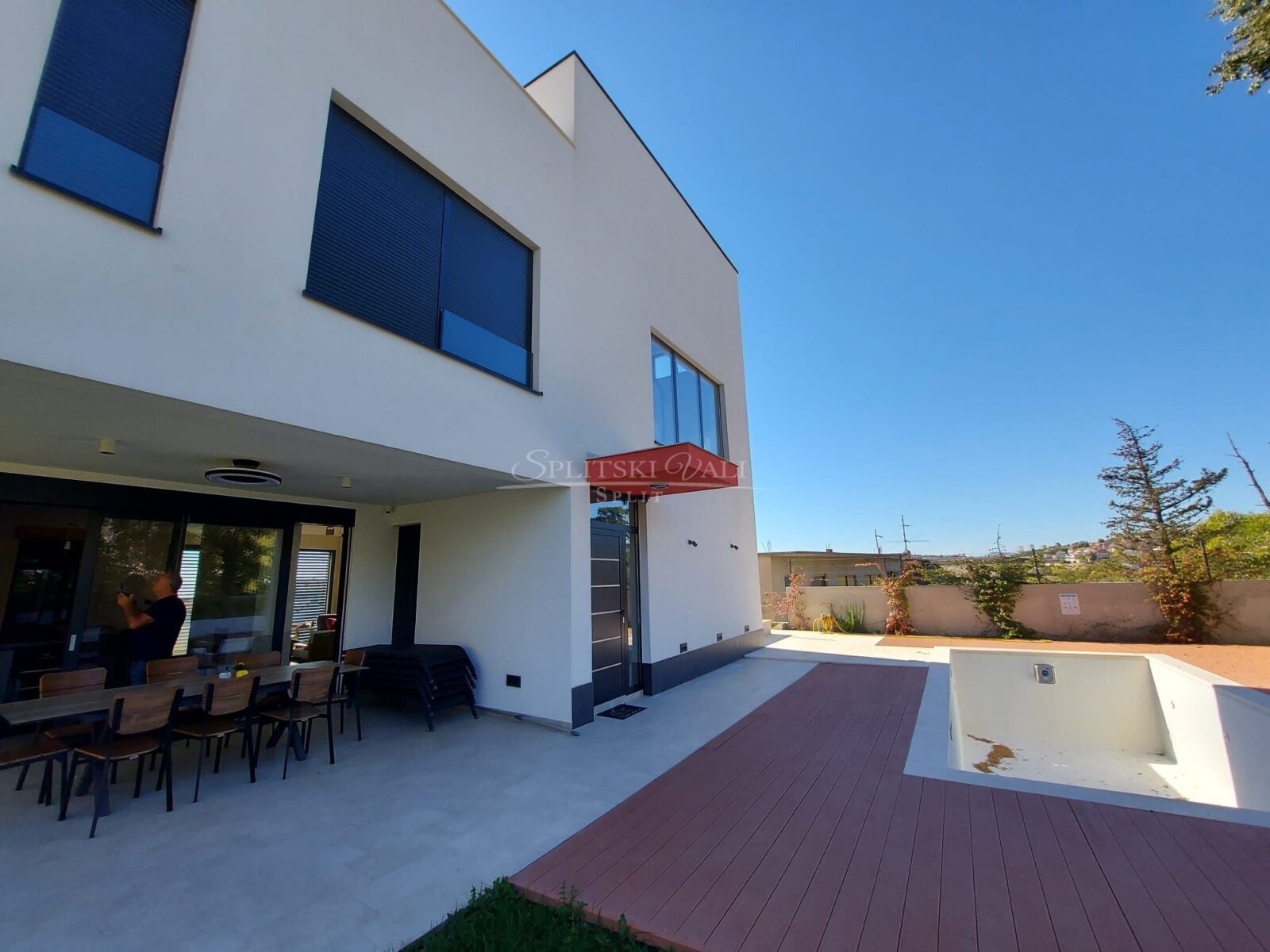 Najam luksuzne vile, bazen, sauna - Podstrana - cover