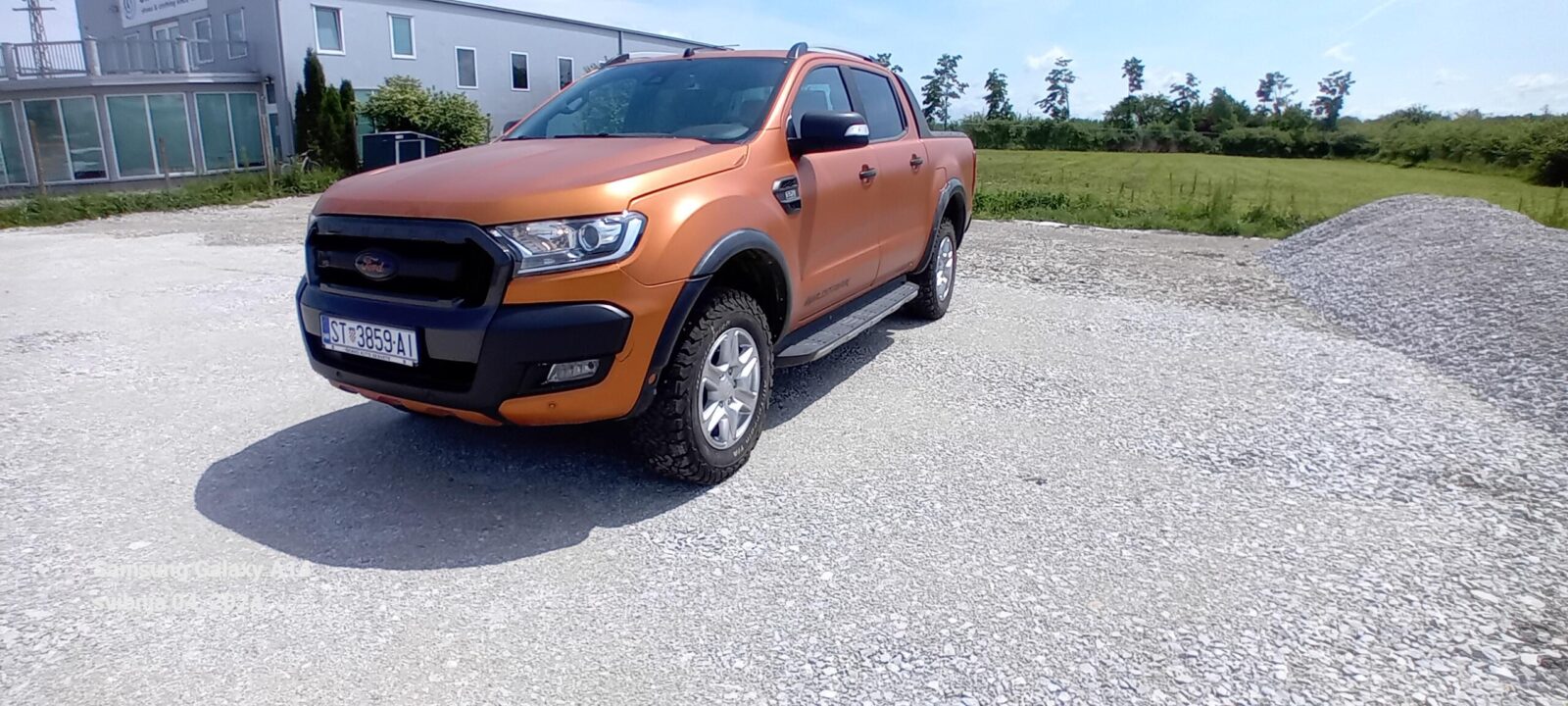 Ford Ranger 3.2 WILDTRACK - cover