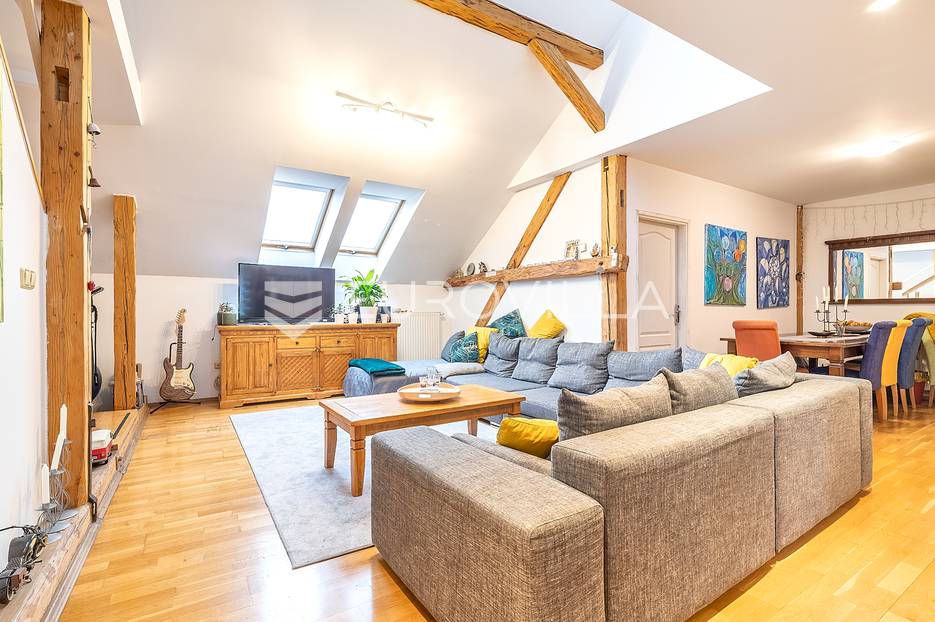 Zagreb, Donji grad, luksuzan peterosoban stan NKP 156 m2 - cover