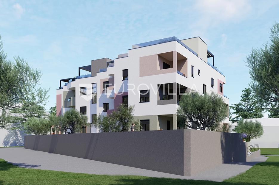 Podstrana, lijep dvosoban stan vrtom od 63 m2- C1 - cover