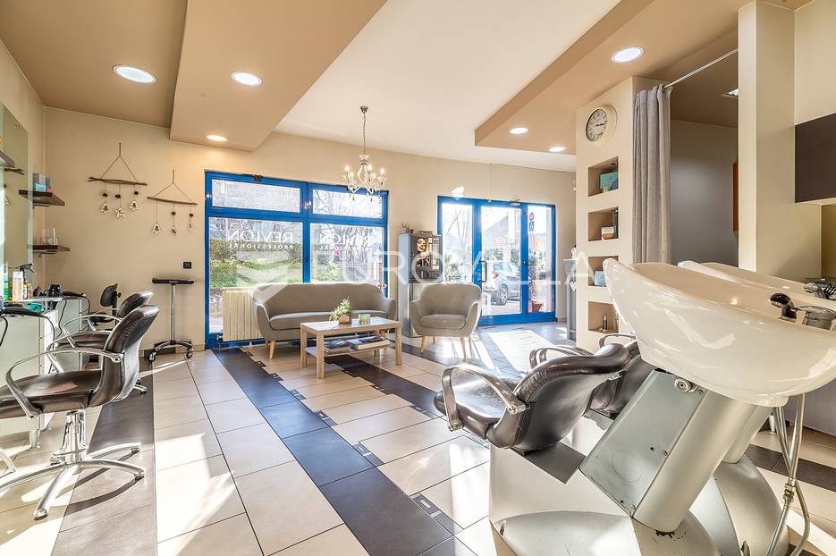 Zagreb, Stenjevec ulični poslovni prostor NKP 41,11 m2 - cover