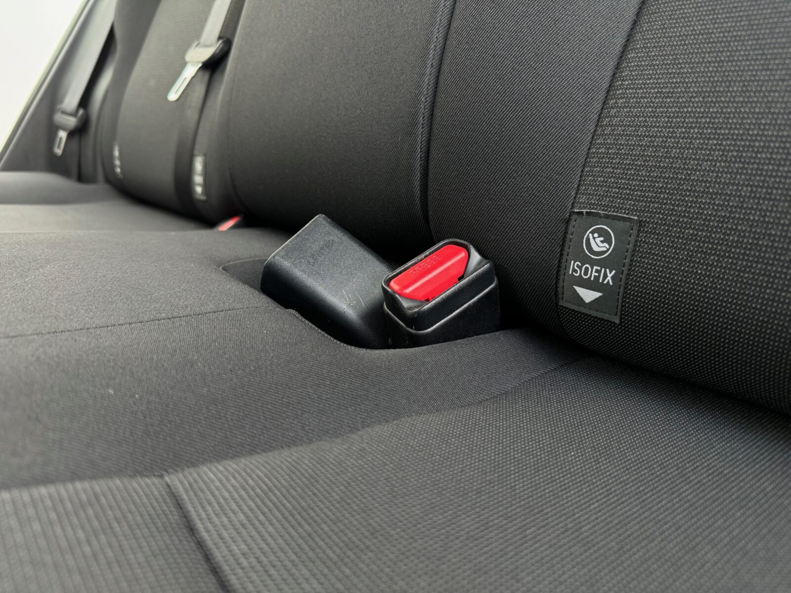 TOYOTA AURIS 1.4 D-4D ACTIVE - cover