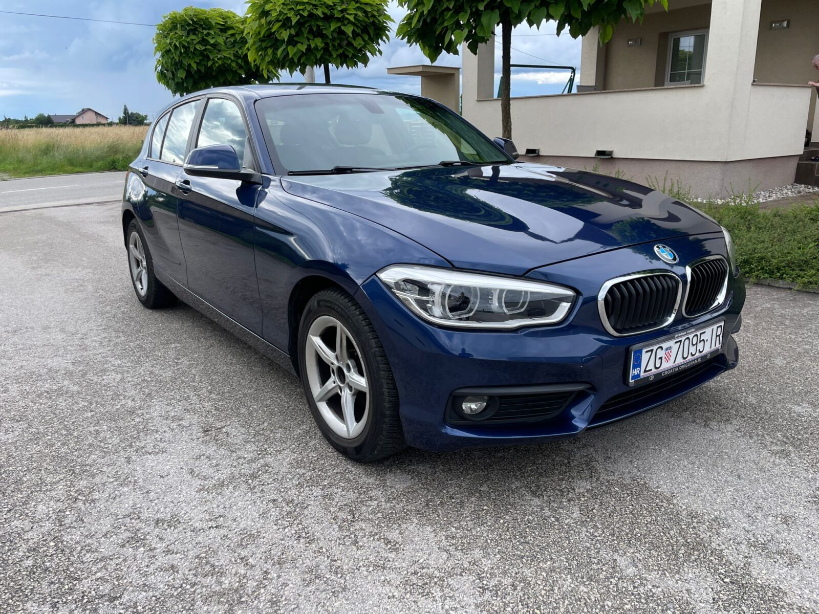 BMW serija 1 116d–LED–NAVI–SENZORI–REG 05/2025–JAMSTVO! - cover