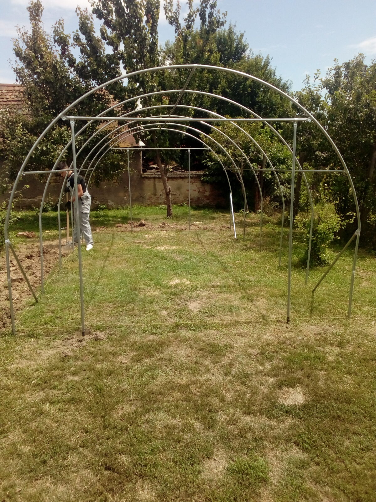 Plastenik za vrt  - cover