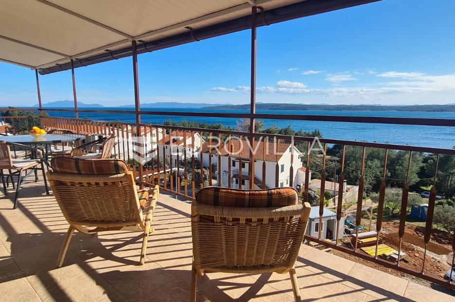 Hvar, Zavala, lijep stan s otvorenim pogledom na more - cover