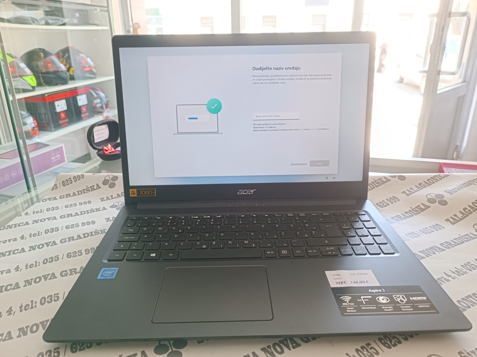 Acer Aspire 3 - cover