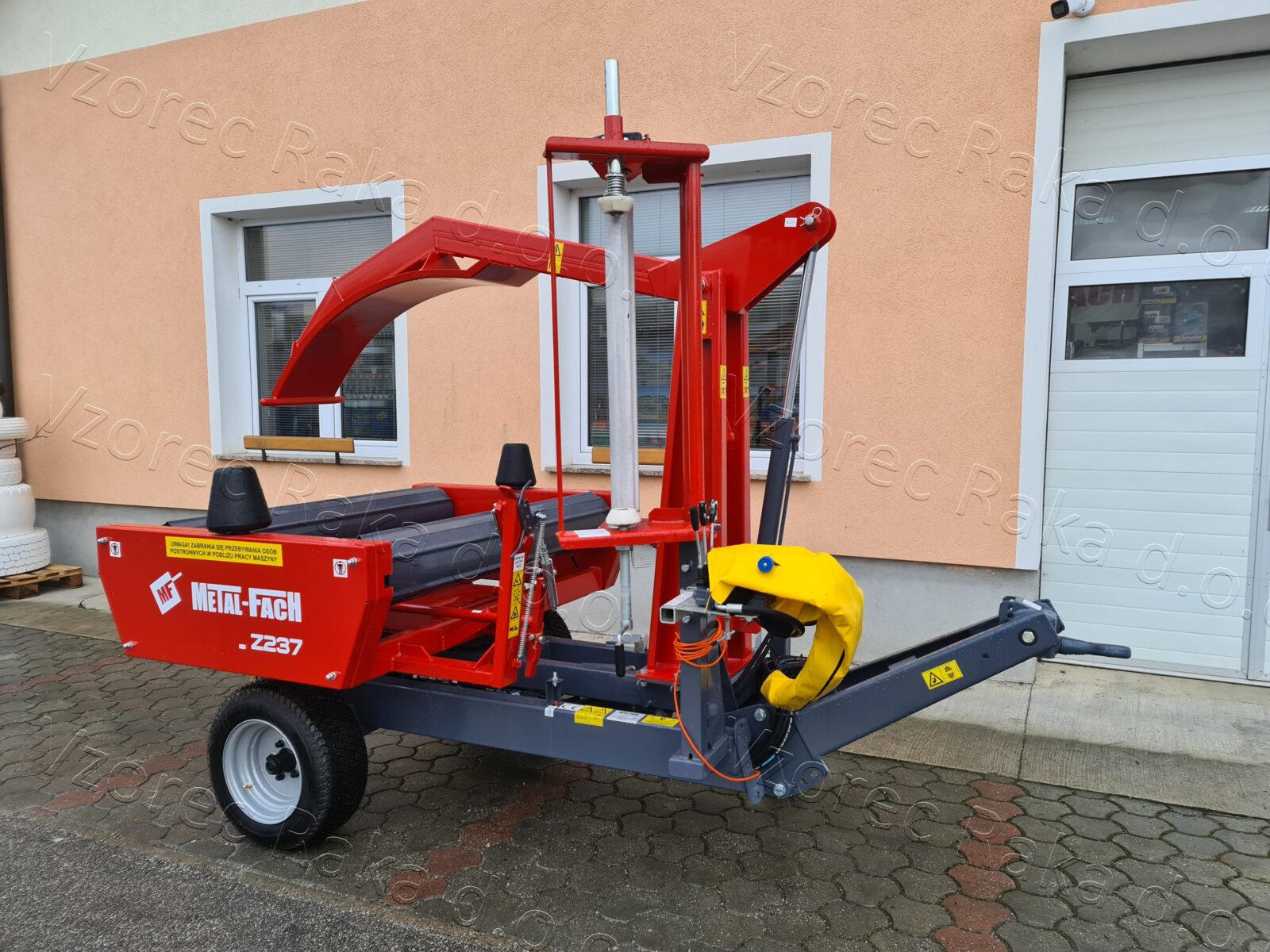Omotač bala Metal-Fach Z237 - cover