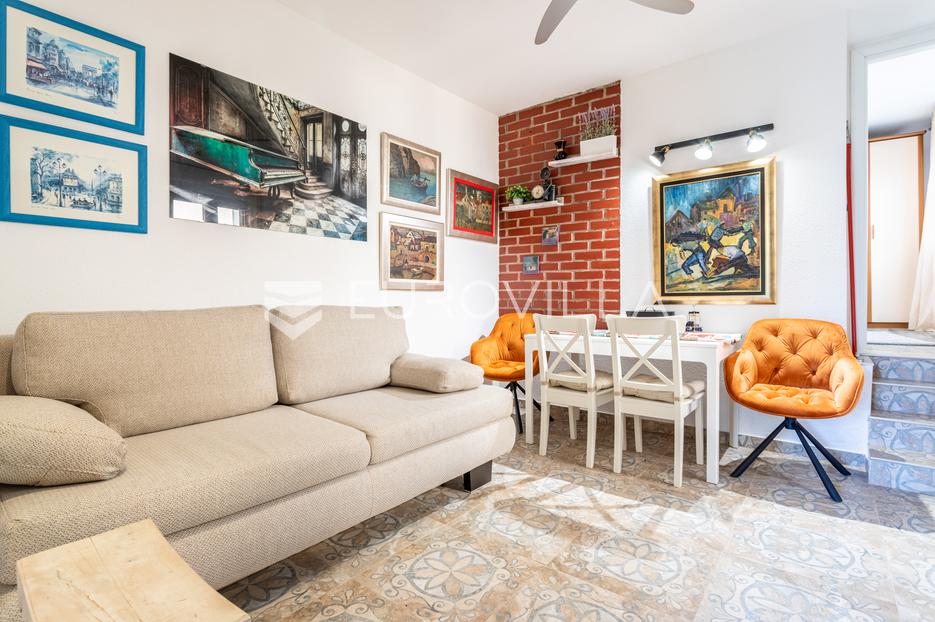 Split, Varoš, šarmantna kućica na izuzetnoj lokaciji - cover