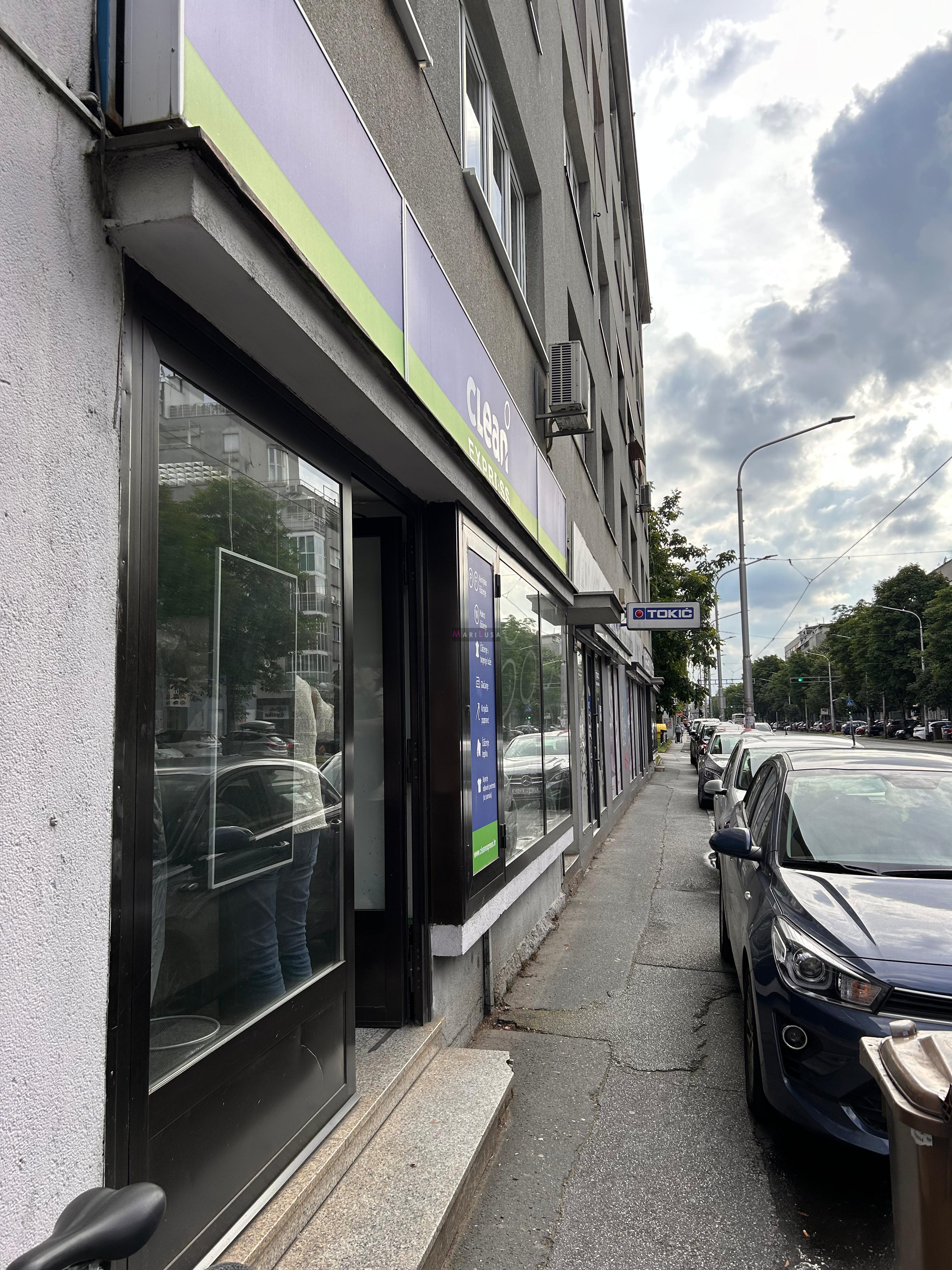 INVESTICIJA - ULIČNI LOKAL 70m2 - MAKSIMIRSKA - cover