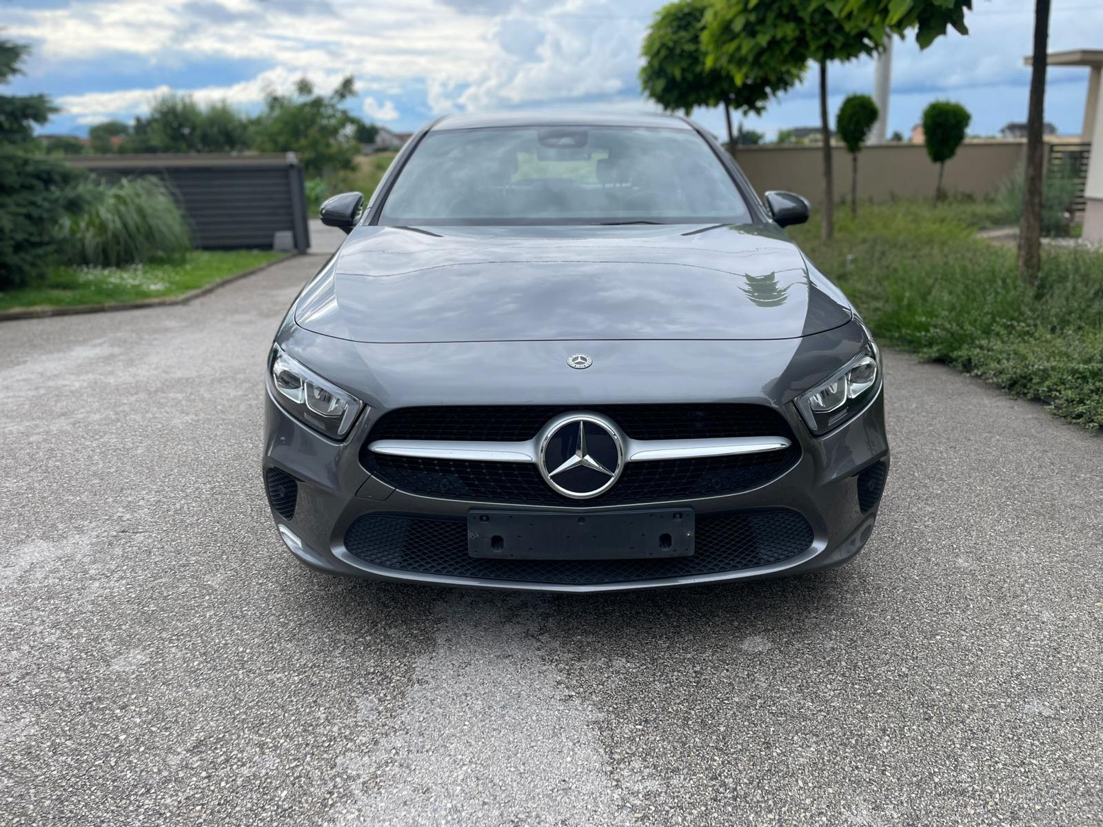 Mercedes-Benz A-klasa 180 d–LED–KAMERA–AUTOMATIK–NAVI–LEASING - cover