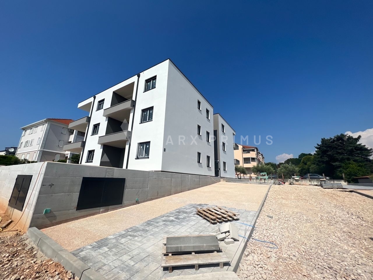 Stan u blizini mora i plaže, Zambratija, Umag - cover