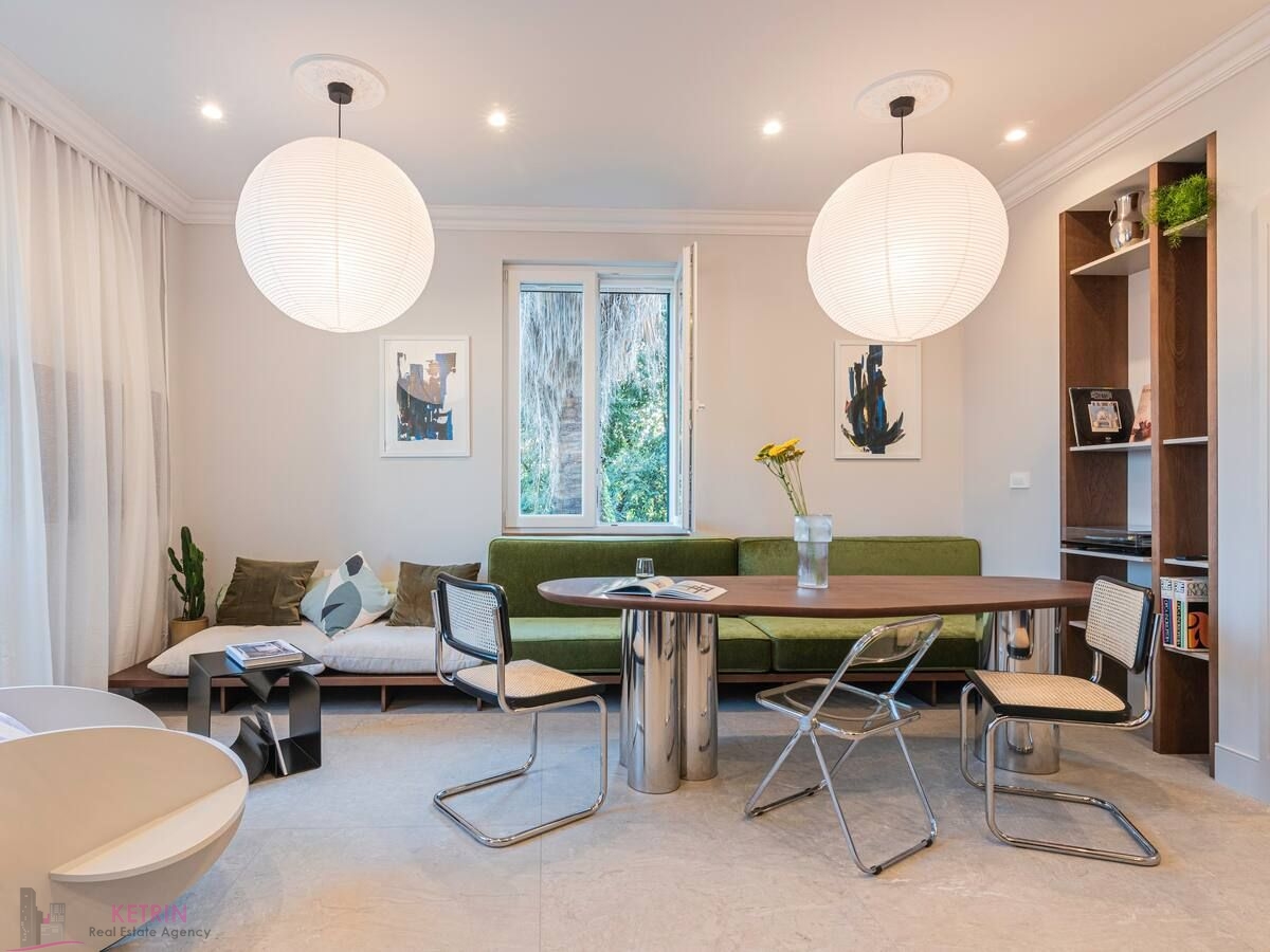 Split (Center) -Stylish design apartment*** (iznajmljivanje) - cover