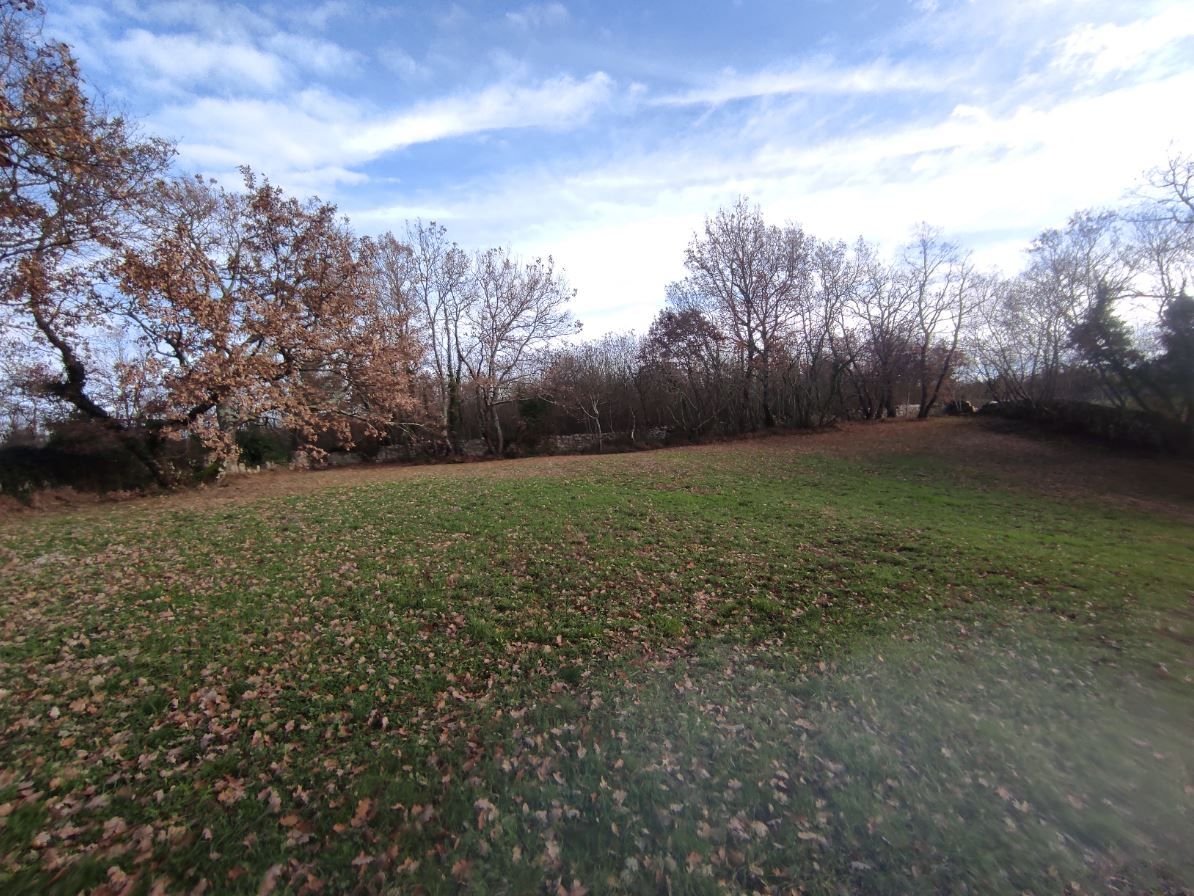 Građevinsko zemljište - odlična prilika za investiciju - cover