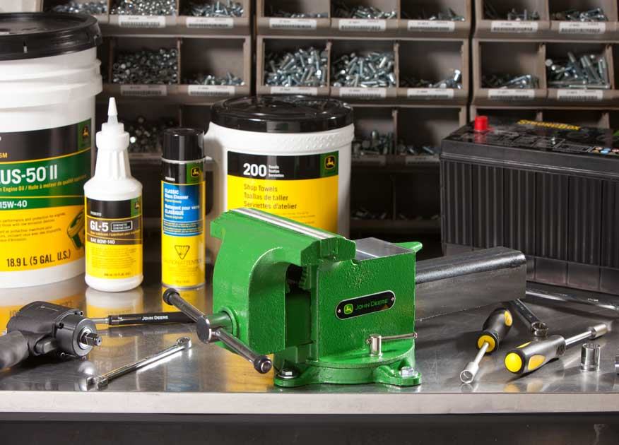 JOHN DEERE ORGINAL REZERVNI DIJELOVI I SERVIS TRAKTORA - cover