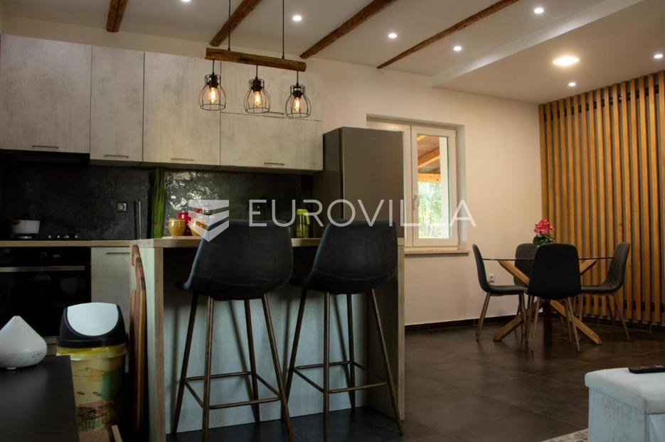 Istra, Barban, kompletno renovirana kamena kuća - cover