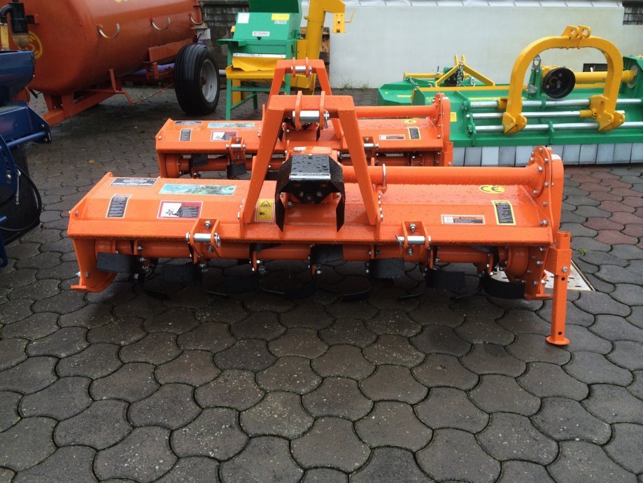 Traktorska freza Bully Tillers NOVO!!! - cover