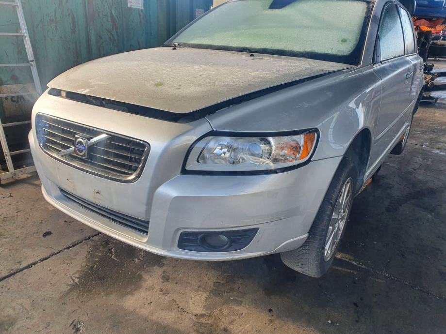 Volvo V50 2,0 D - cover