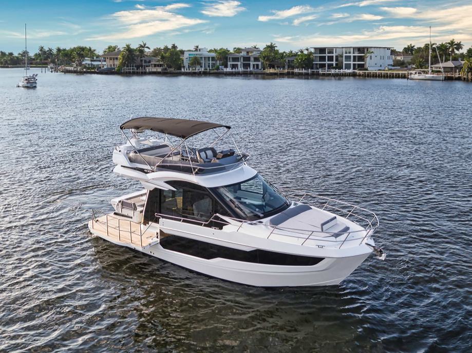 GALEON 400 FLY - cover