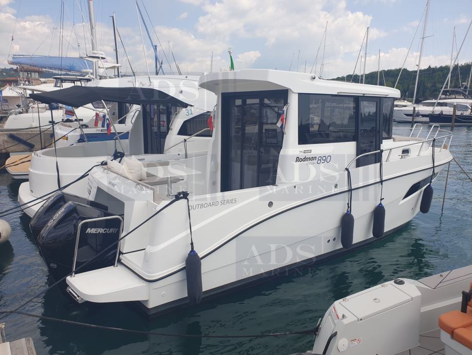 RODMAN 890 VENTURA - cover