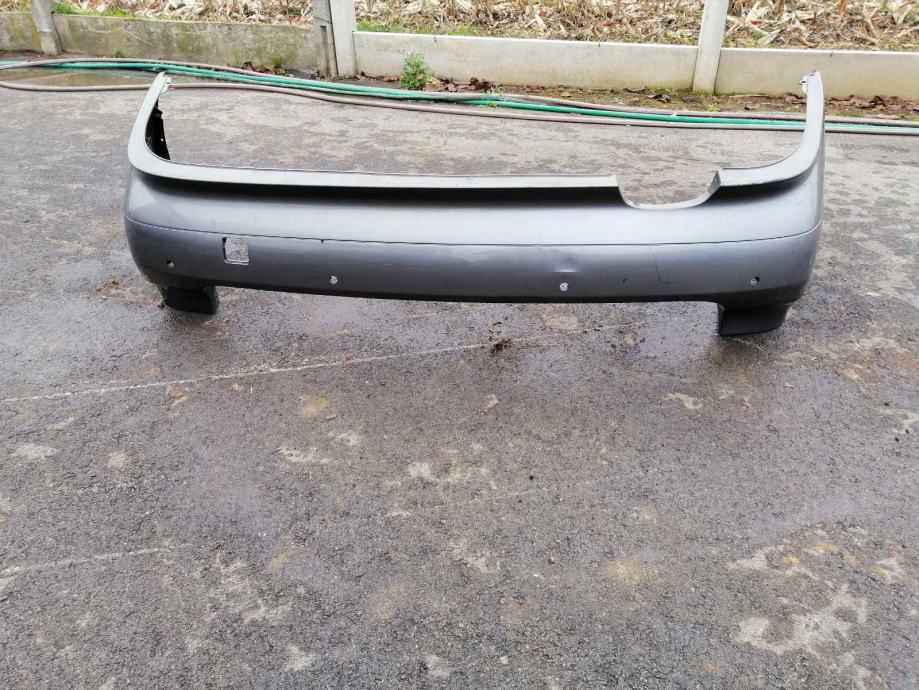 Branik BMW 5 Caravan - cover