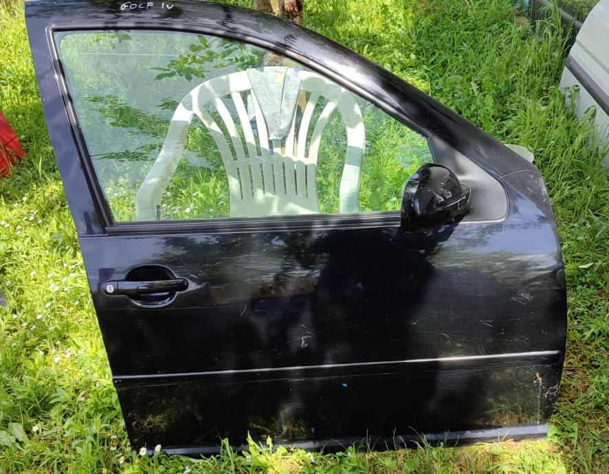 Golf 4 vrata - cover