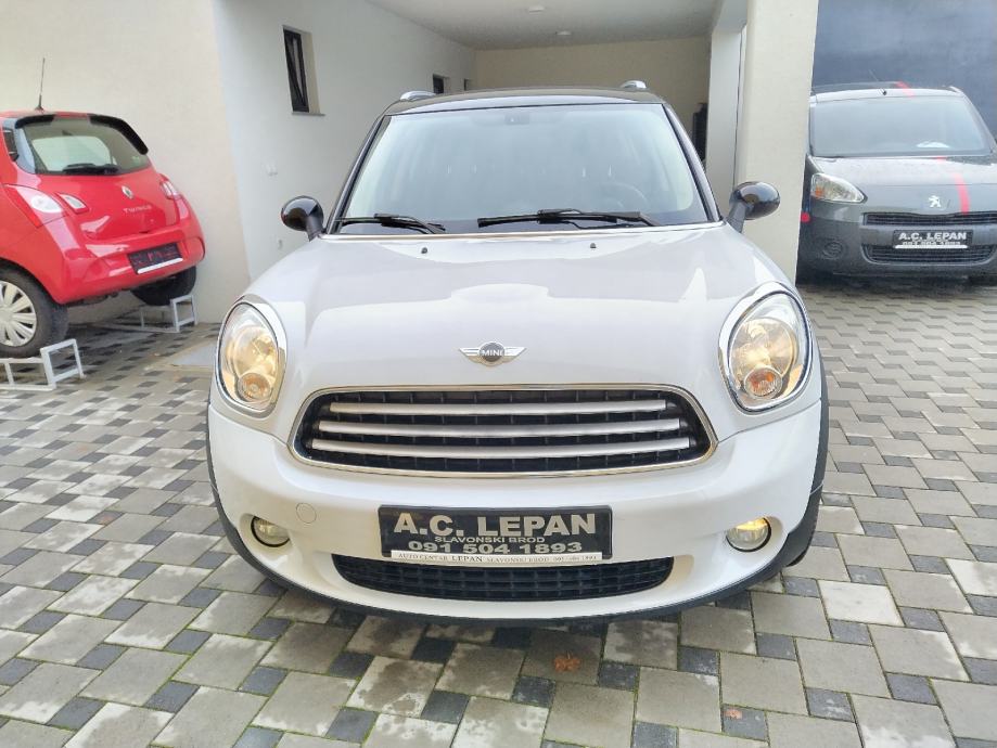 MINI Cooper D ALL4 automatik,TOP STANJE,JAMSTVO,138tkm,NA IME KUPCA.. - cover