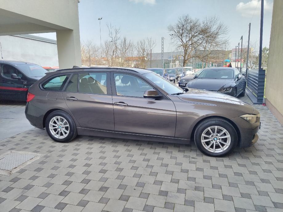 BMW 318d,2013god.,SERVISNA,DVA KLJUČA,216tkm,2XPDC,TOP STANJE... - cover