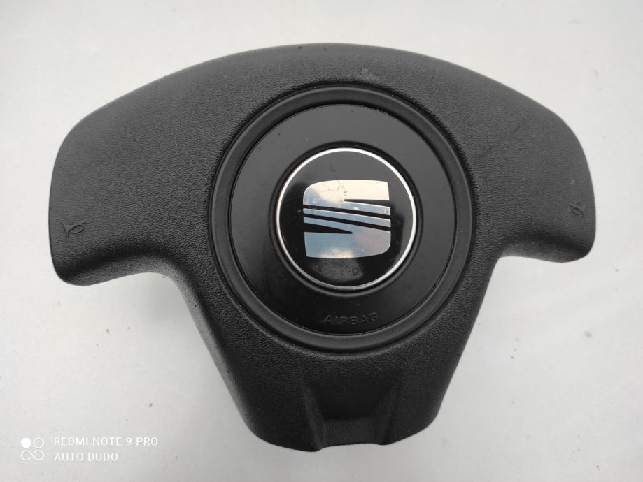 Ibiza air bag 02-06 6L0880201A - cover