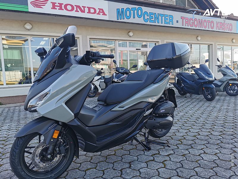 Honda NSS 125A FORZA ABS+TCS+SMART CASE - cover