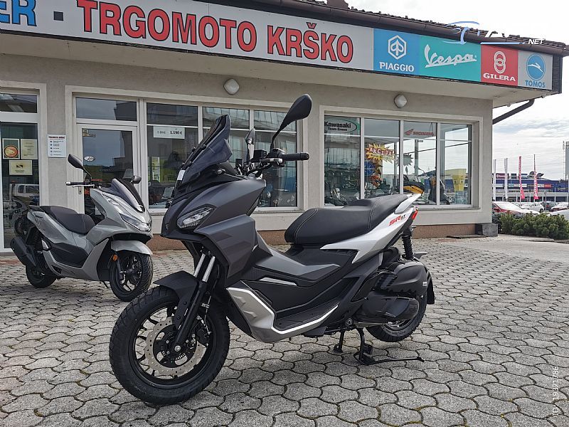 Aprilia SR GT 125 ABS - cover