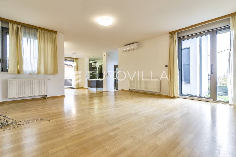 Zagreb, Gospočak prekrasna obiteljska kuća 330 m2 - cover