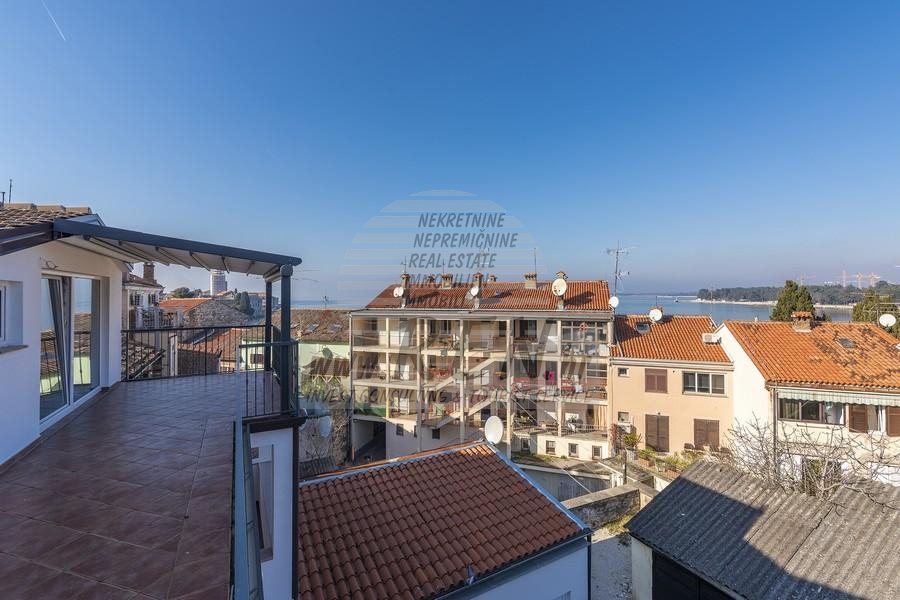 Penthouse u centru Poreča - cover