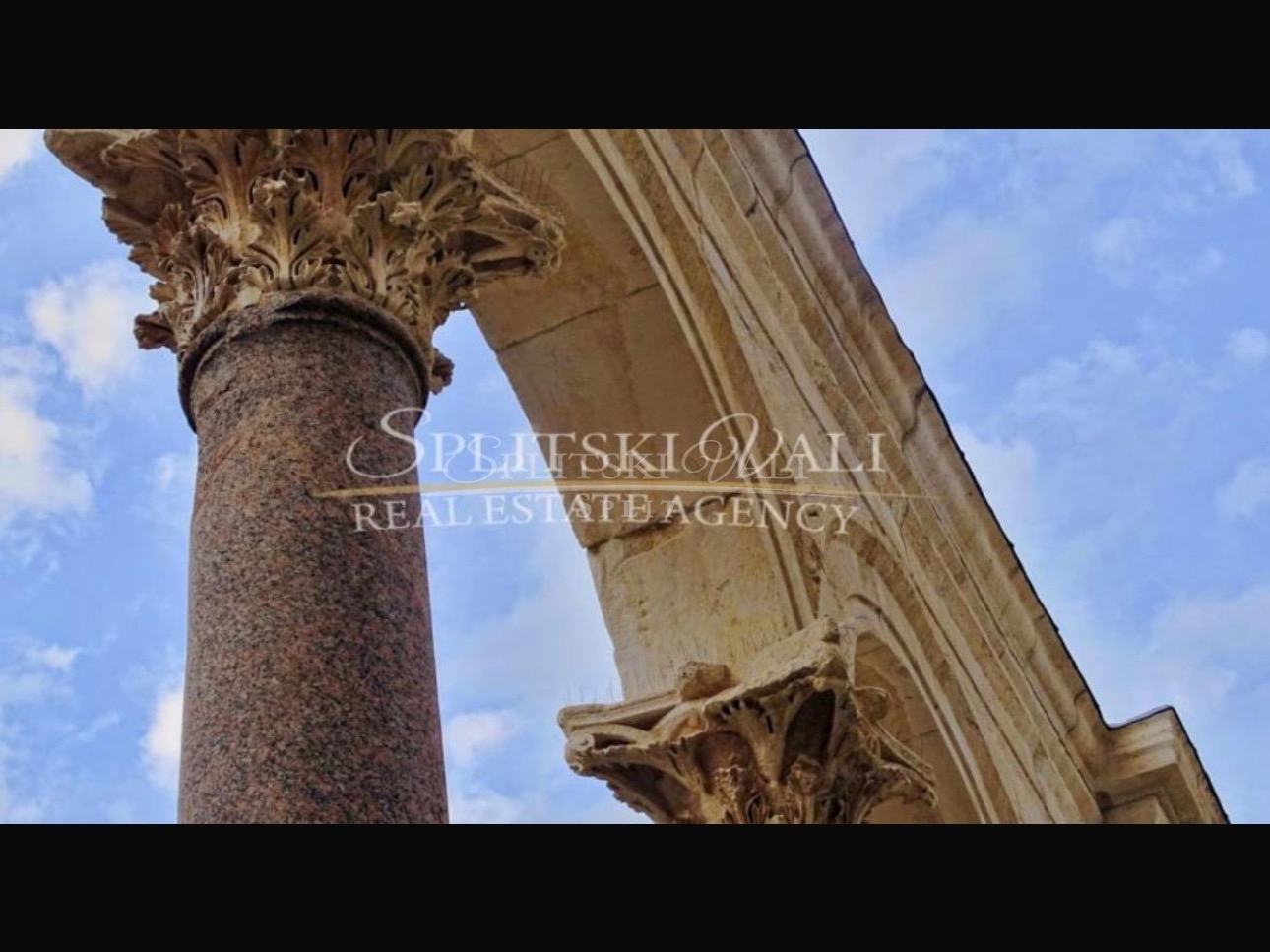 DUGOROČAN NAJAM LUX DVOSOBAN STAN,CENTAR GRADA,PRVO USELJENJE,GARAŽA - cover