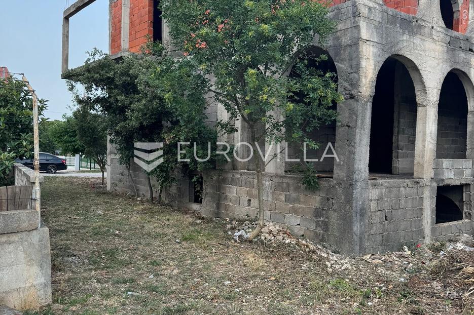 Zadar, Biograd na Moru, kuća u izgradnji na lijepoj lokaciji - cover