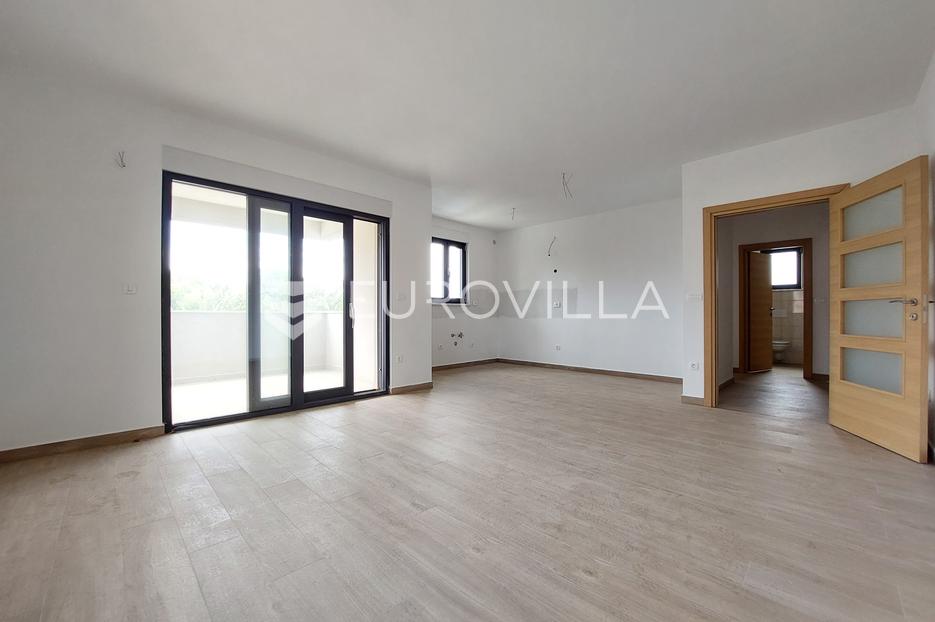 Istra, Medulin, dvosoban stan, podno grijanje, 2 parking mjesta - cover